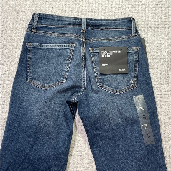 NWT’s Silver Most Wanted Mid Rise Flare Boot Cut Jeans Indigo Size 27x33 - Picture 5 of 16